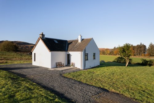 Arriving at Cathy's Cottage